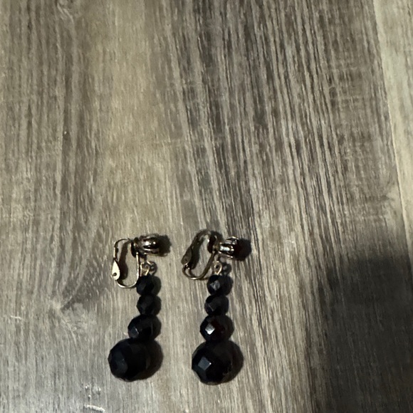 Vintage Vendome Jet Black Clip On Earrings - Picture 7 of 10